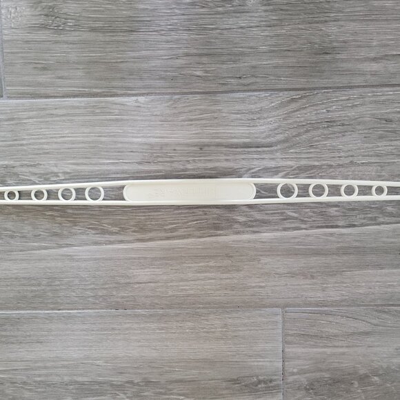 TUPPERWARE VINTAGE 1970s 624-26 ROUND CAKE CARRIER HANDLE CARRYING STRAP WHITE - Picture 2 of 7